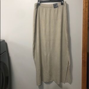 14/16Light Oatmeal knit skirt Lane Bryant